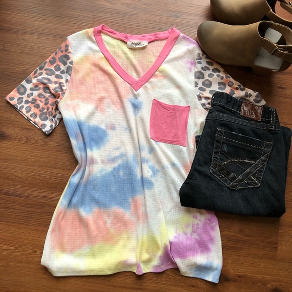 Haptics by Holly Harper Boutique V-Neck - Picture 8 of 8